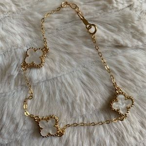 VAN CLEEF INSPIRED CLOVER MOTIF BRACELET
